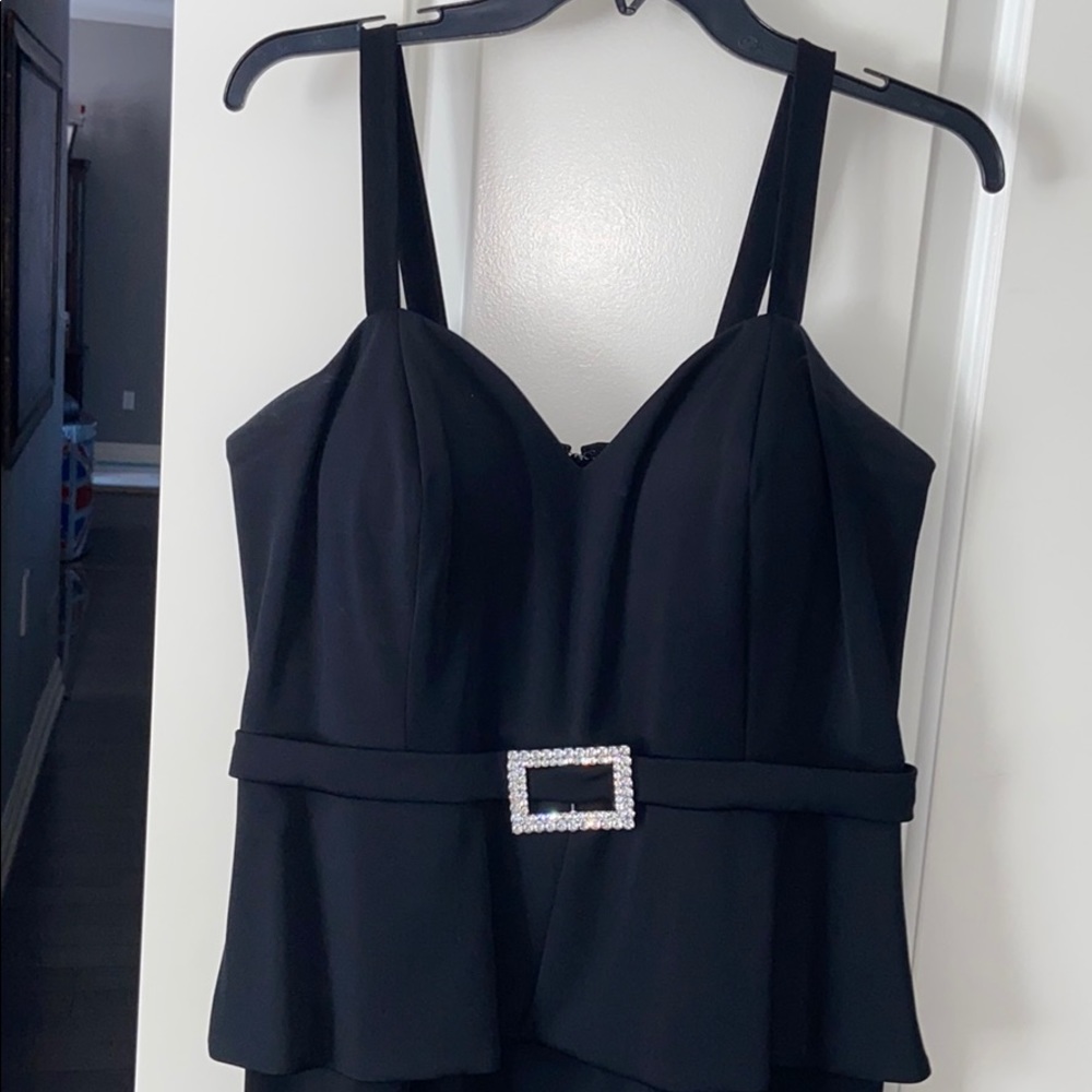 Dress - Picture 2 of 4